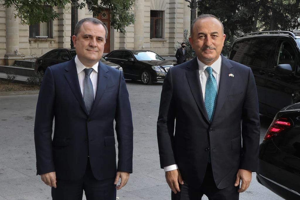 Qardaş ölkələrin XİN rəhbərləri bölgədəki son vəziyyəti müzakirə etdilər