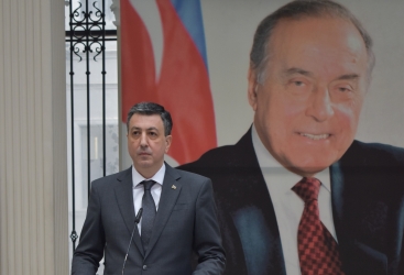 Tbilisidə “Heydər Əliyev irsi və Gürcüstanla münasibətlər” adlı sərgi açılıb - FOTOLAR