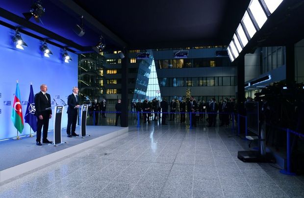 NATO baş katibindən Azərbaycan və Ermənistana çağırış