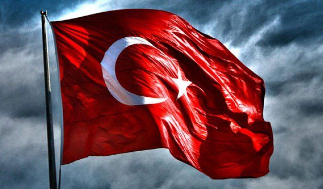 Səfirlik qəzada həlak olan azərbaycanlılarla bağlı başsağlığı verdi