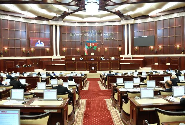 Milli Məclis “Media haqqında” qanun layihəsini II oxunuşda qəbul etdi