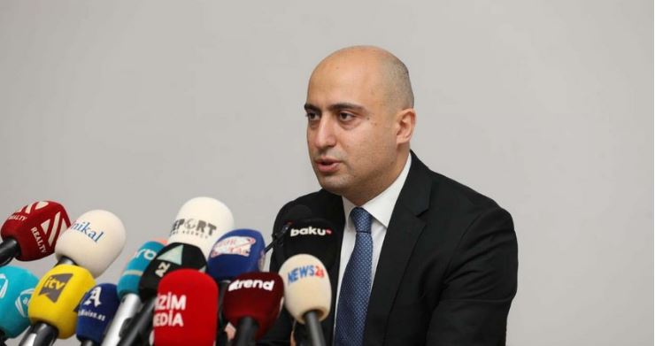 Nazir: “Mən məktəbdə oxuyanda da pul yığılırdı”