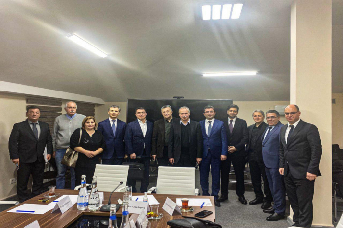 “Media haqqında” Qanun layihəsinin növbəti müzakirəsi keçirildi