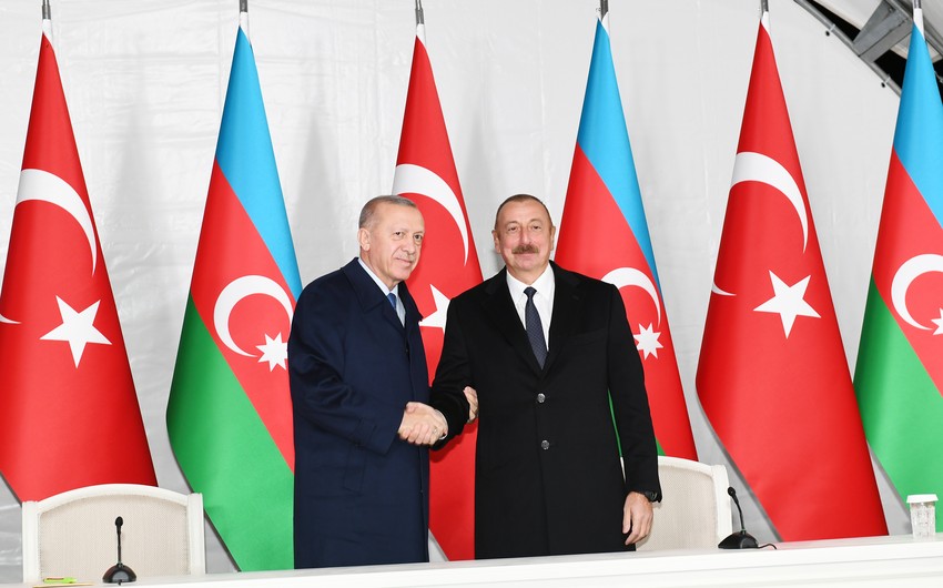 Ərdoğan Prezident İlham Əliyevi təbrik etdi