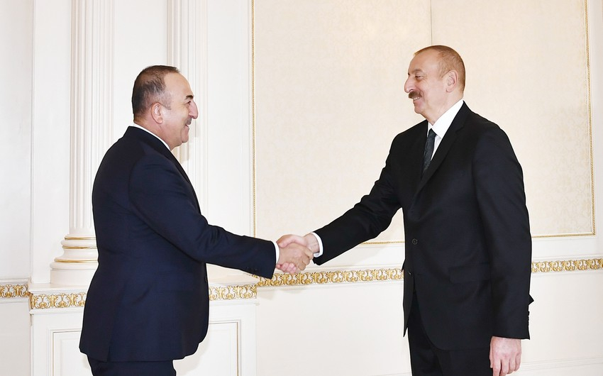 Mövlud Çavuşoğlu Azərbaycan Prezidentini 60 illik yubileyi münasibətilə təbrik edib