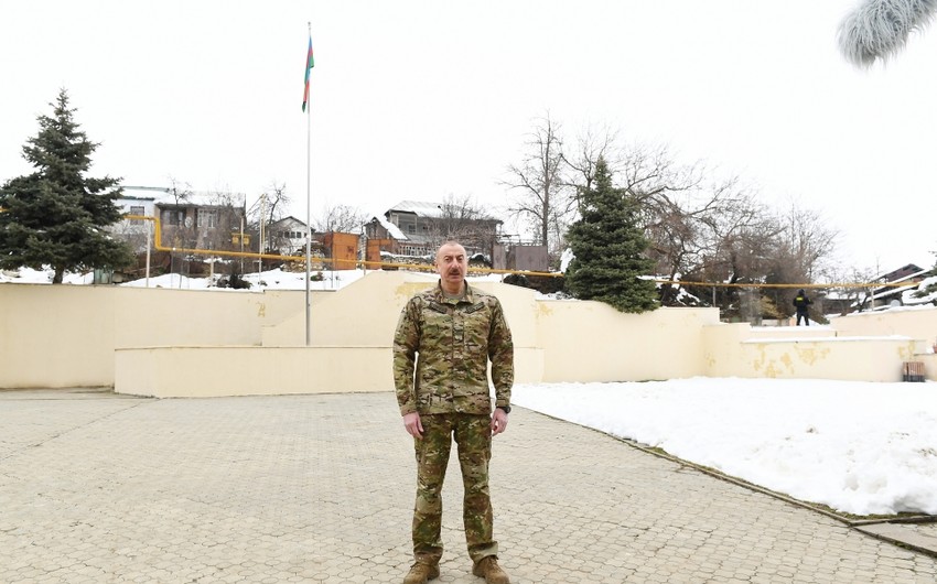İlham Əliyev Hadrutda hərbi hissənin açılışında iştirak edib
