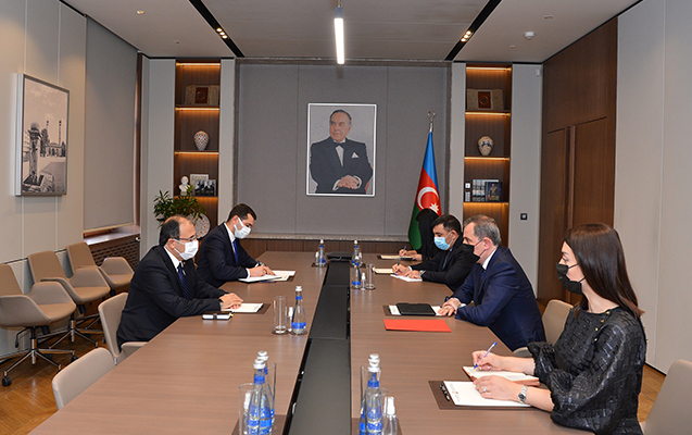 Ceyhun Bayramov Türkiyə səfiri ilə görüşdü