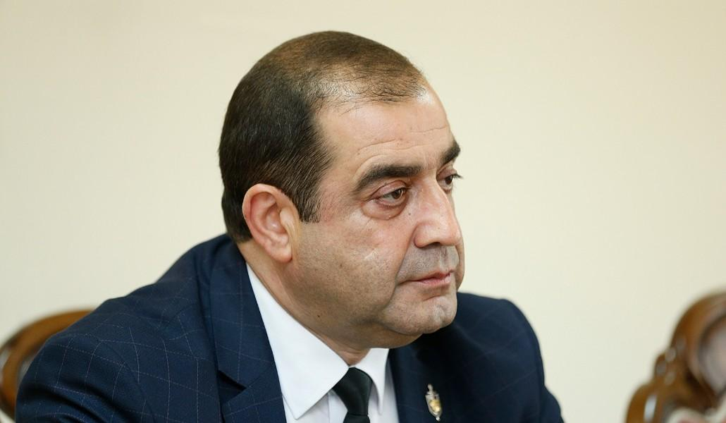 Ermənistanın məşhur generalı evində ölü tapıldı
