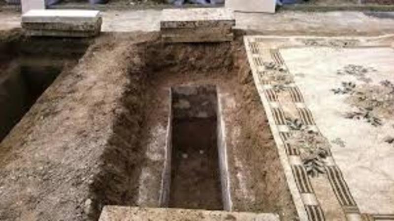Almaniyada müsəlmanları qəzəbləndirən HADİSƏ: 20 məzar dağıdıldı