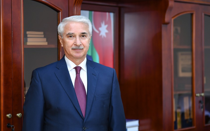 Sahib Ələkbərov “Şöhrət” ordeni ilə təltif edildi