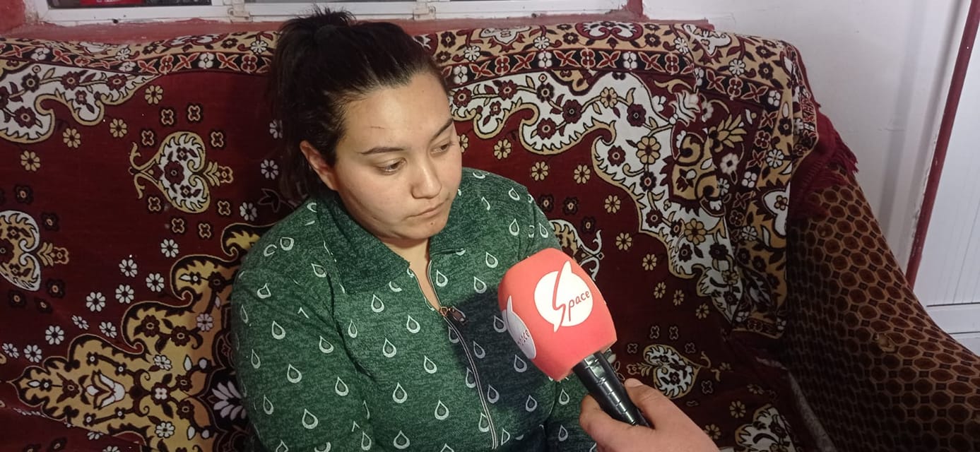 Şəmkirdə evdən qaçan gəlin: “Valeh dedi ki, mənimlə getməsən, hamısını öldürəcəm” - VİDEO