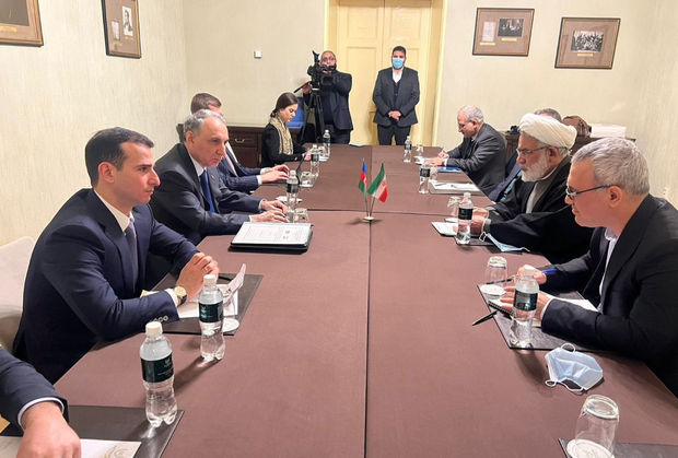 Azərbaycanın baş prokuroru Moskvada iranlı həmkarı ilə görüşdü