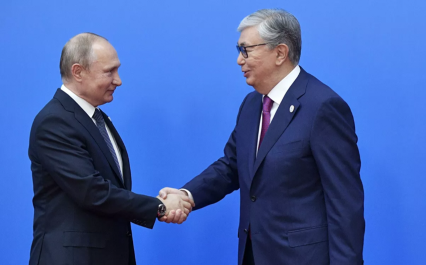 Putinlə Tokayev arasında telefon danışığı oldu