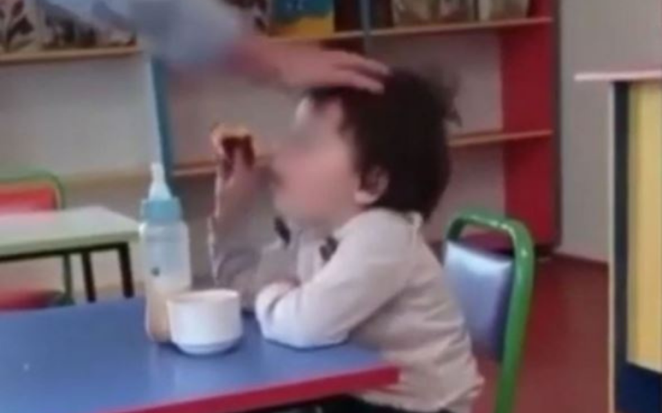 Bağçada azyaşlını döyən tərbiyəçinin işi ilə bağlı yeni AÇIQLAMA - VİDEO