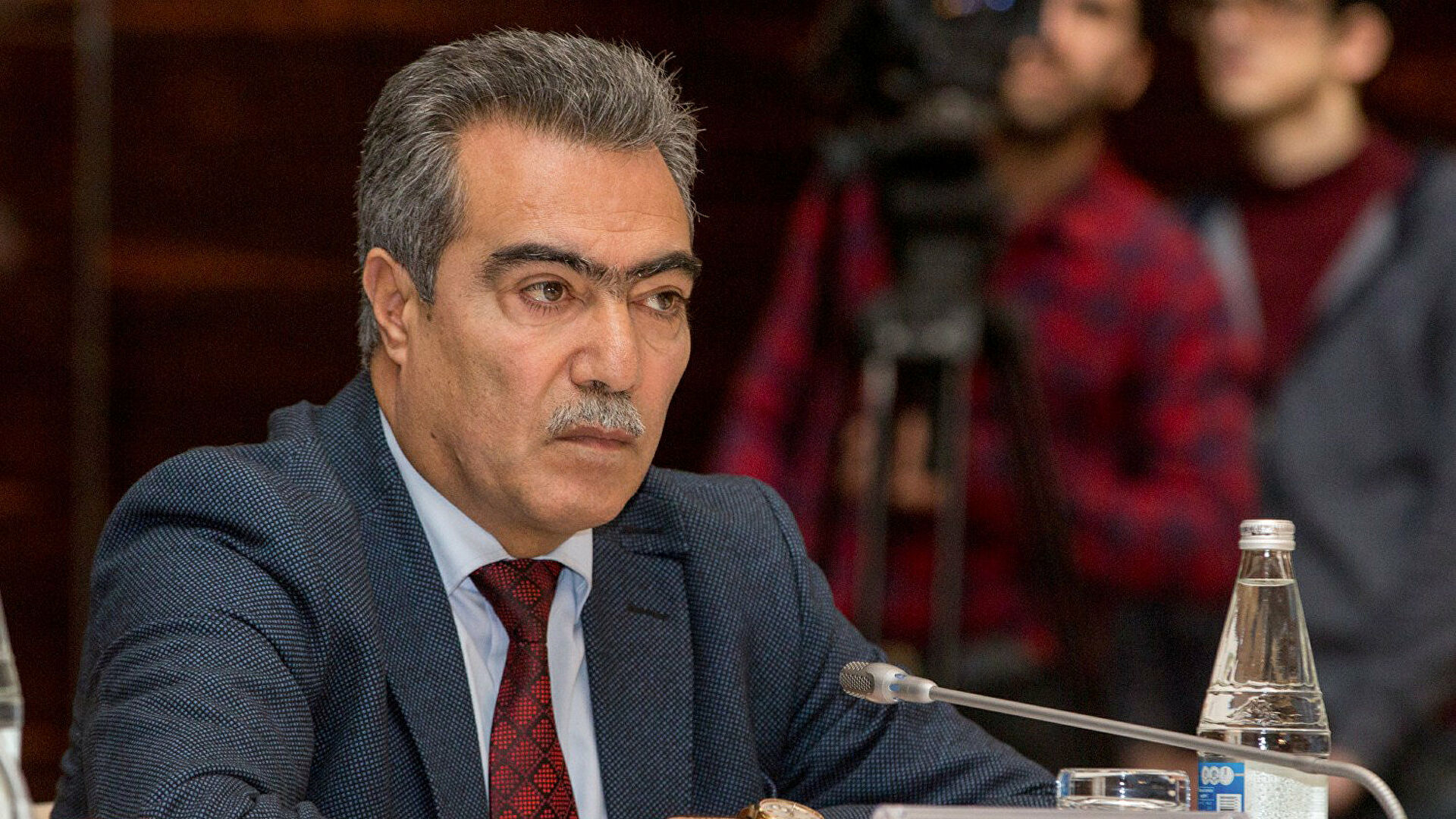 Vüqar Səfərli ilə birgə ittiham olunan restoran sahibi məhkəməyə müraciət etdi