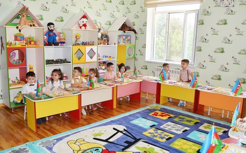 Bağça müdirləri və işçilərin əmək müqaviləsinin müddəti uzadıldı