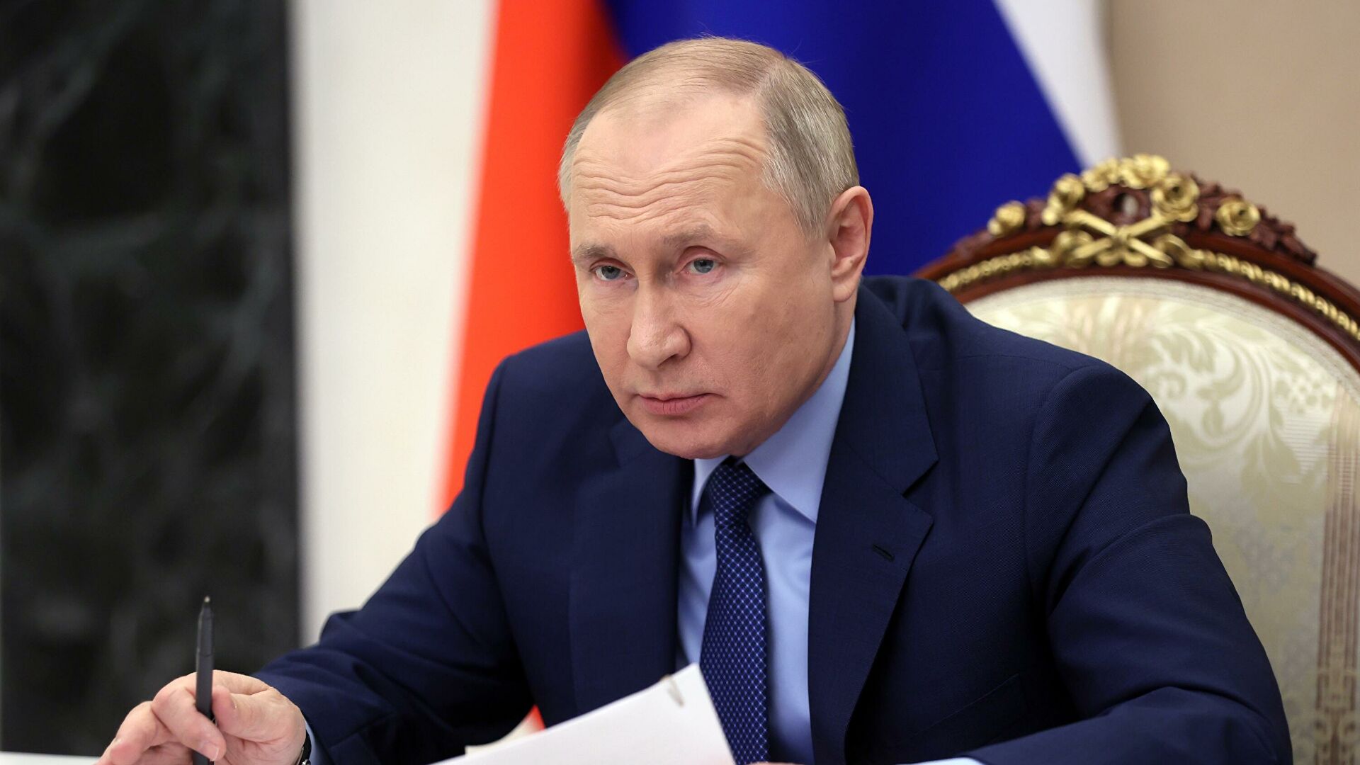 Putin İlham Əliyevlə Ukraynanı müzakirə etdi