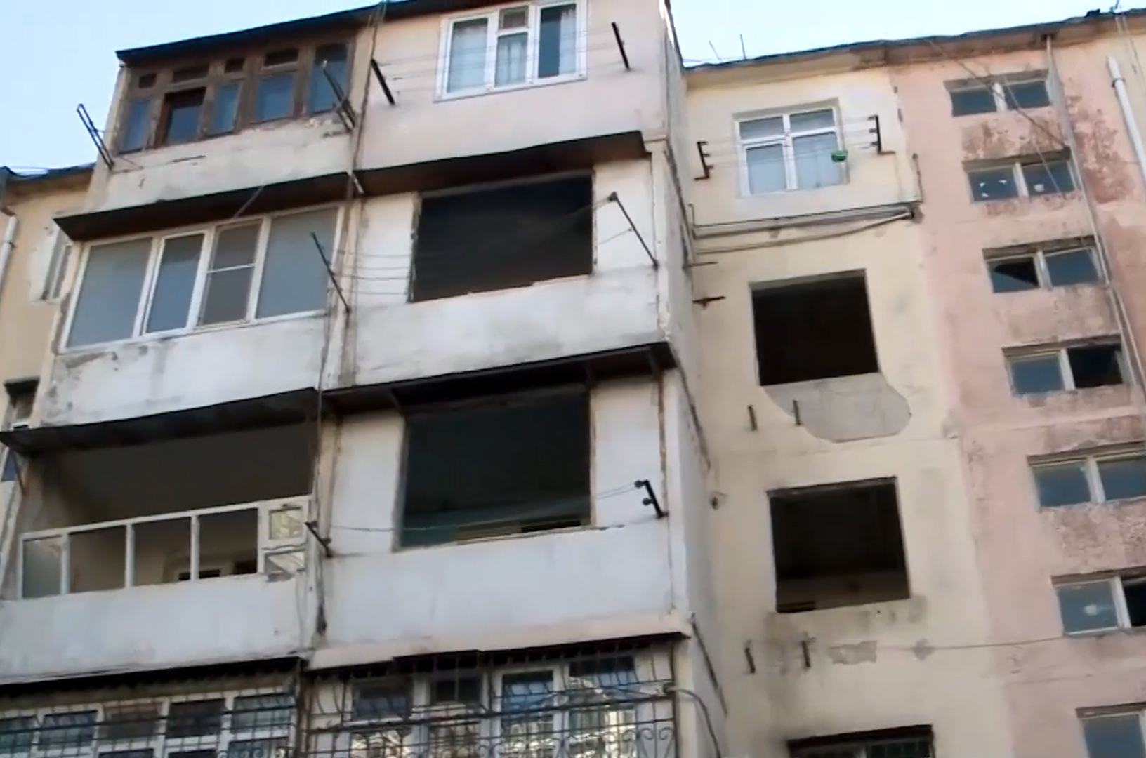 Bakının bu ünvanında 11 bina sökülür - Sakinlərə 2 il 350 AZN kirayə haqqı ödənəcək
