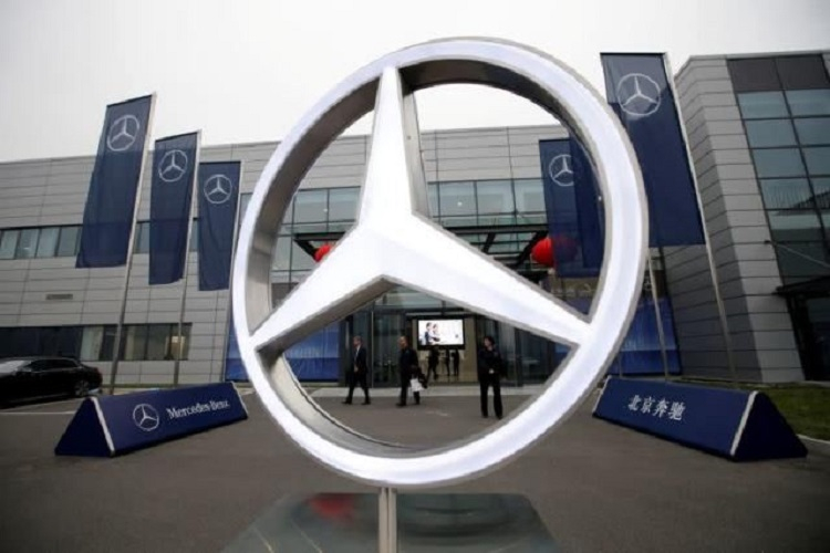 "Mercedes" mindən çox avtomobili geri çağırır