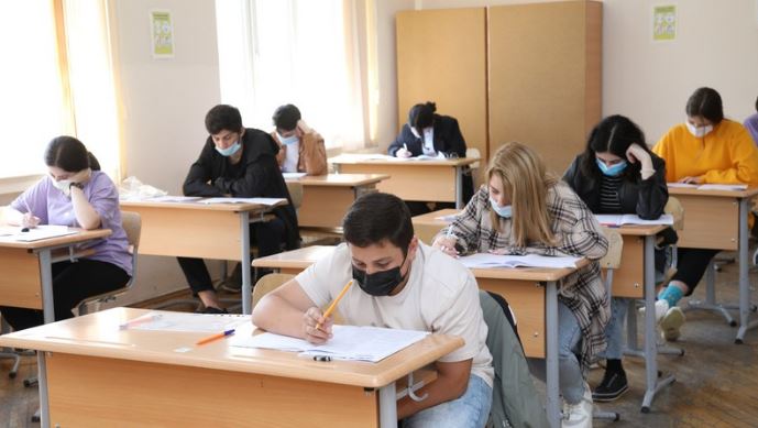 Buraxılış imtahanlarının vaxtı məlum oldu