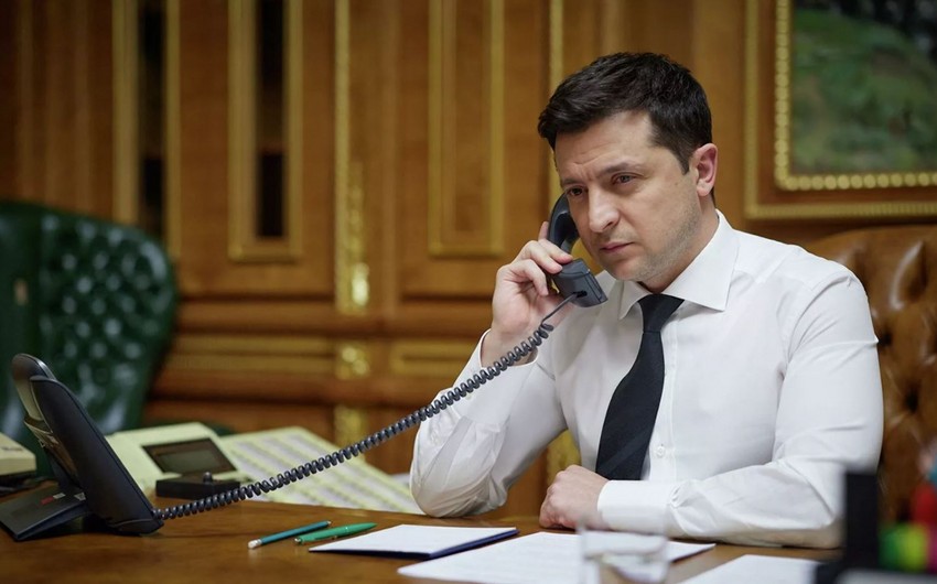 Zelenski ilə Şarl Mişel arasında telefon danışığı oldu