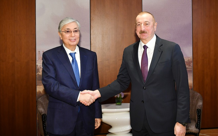 Prezident İlham Əliyev Tokayevə təbrik məktubu göndərdi