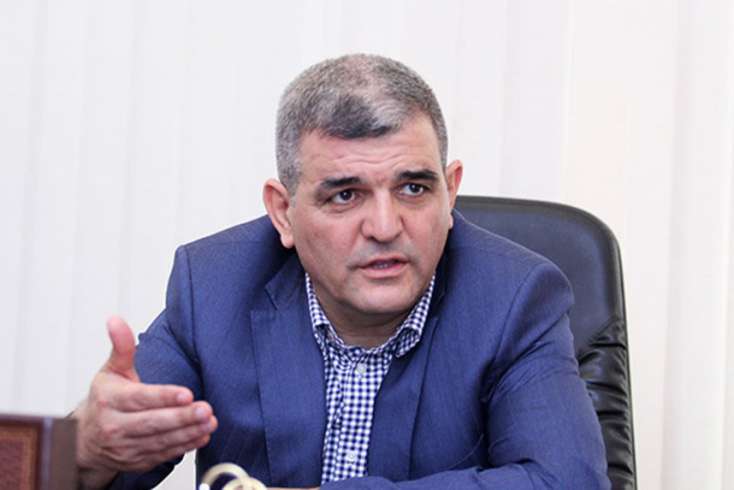 "Hansı ölkədə Azərbaycandakı qədər hacı, hacıxanım, kərbəlayı var? - Fazil Mustafa