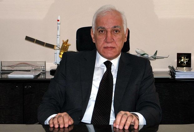 Ermənistan prezidenti postuna hakim partiyanın namizədi dəyişdi