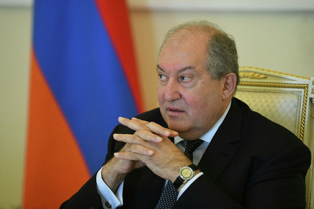Ermənistan prezidentinin səlahiyyətlərinə rəsmən xitam verildi