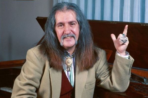 Barış Mançonun əsl adı başqa imiş - Oğlu açıqladı
