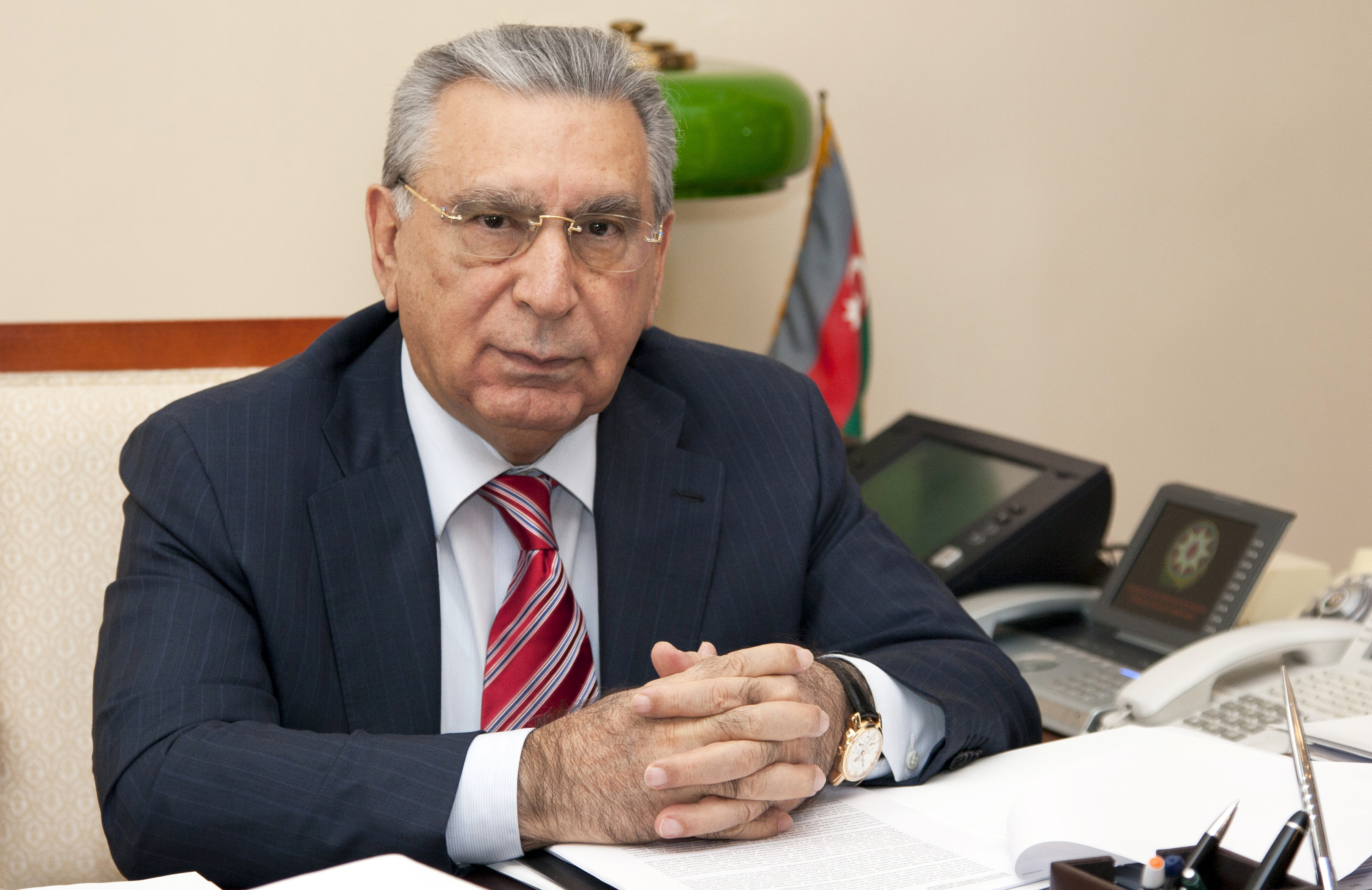 Ramiz Mehdiyevin köməkçisi saxlanıldı - FOTO