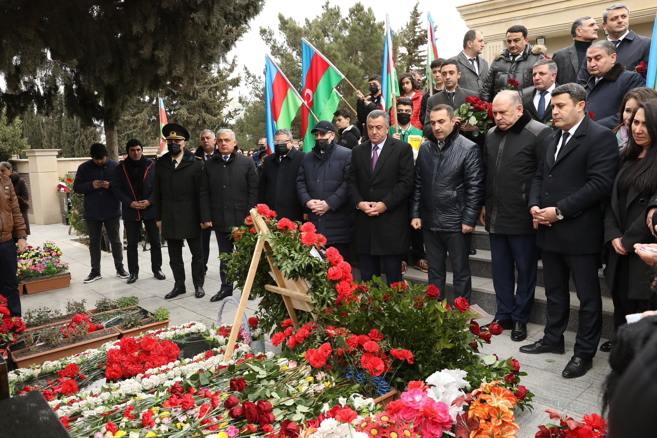 Abşeronda rayonunda şəhid ailələri ziyarət olundu - FOTOLAR