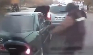 Qara maskalı polislər cinayətkarı belə yaxaladılar - VİDEO