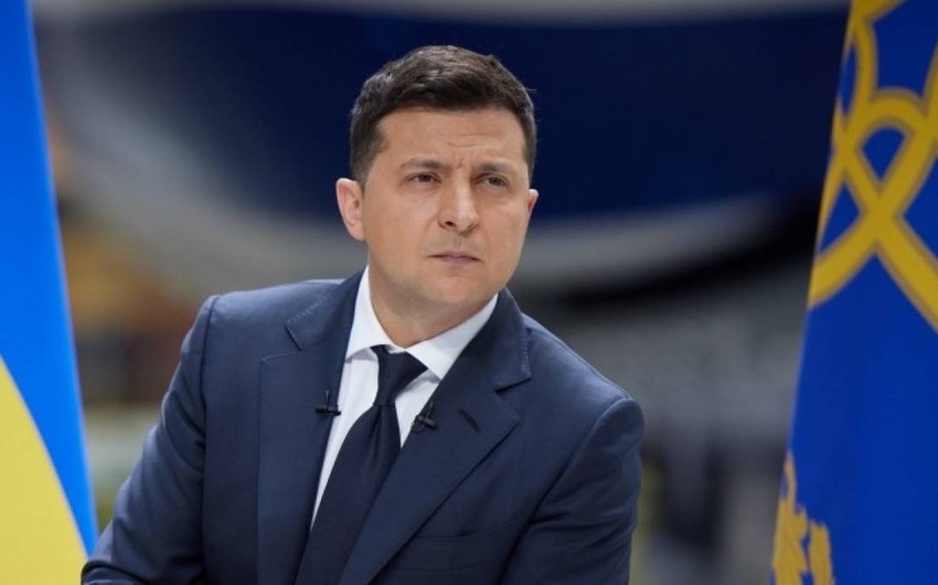 Zelenski: “Bir top atəşi müharibəyə səbəb ola bilər”