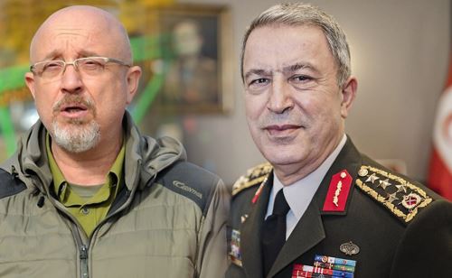 Türkiyə və Ukrayna müdafiə nazirləri arasında telefon danışığı oldu