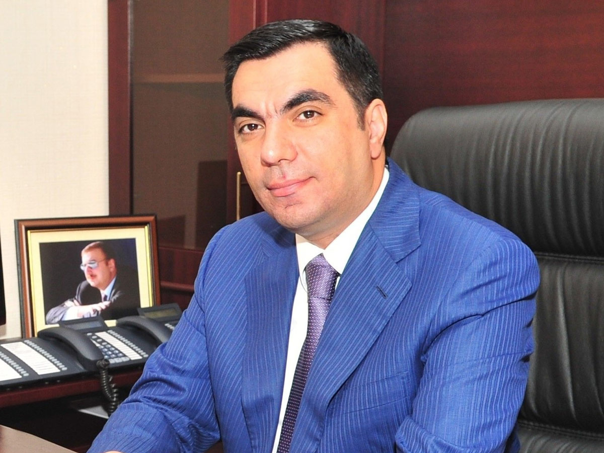 YAP İdarə Heyətinin üzvündən Ukraynaya dəstək: Qəhrəman Kiyev - FOTO