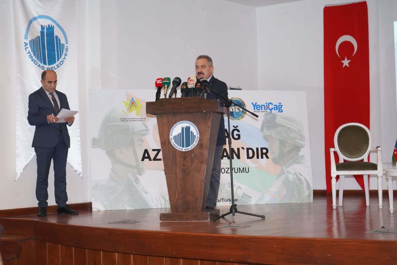 Ankarada Birinci 'Qarabağ Azərbaycandır' Simpoziumu təşkil edildi - Tanınmış jurnalistlər bir araya gəldi
