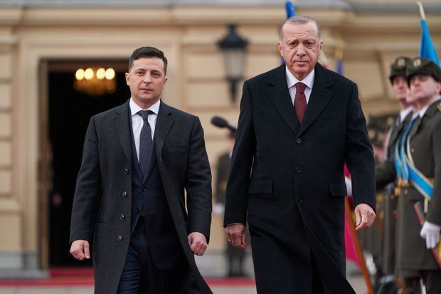 Ərdoğan Zelenskinin Türkiyədə görüşmək istəyini Putinə çatdırdı