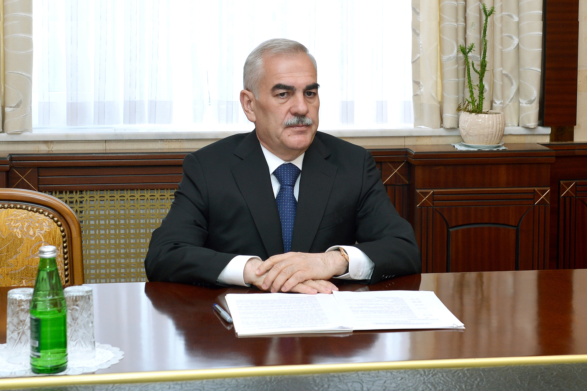 Vasif Talıbov bu şəxsləri təltif etdi - SƏRƏNCAM