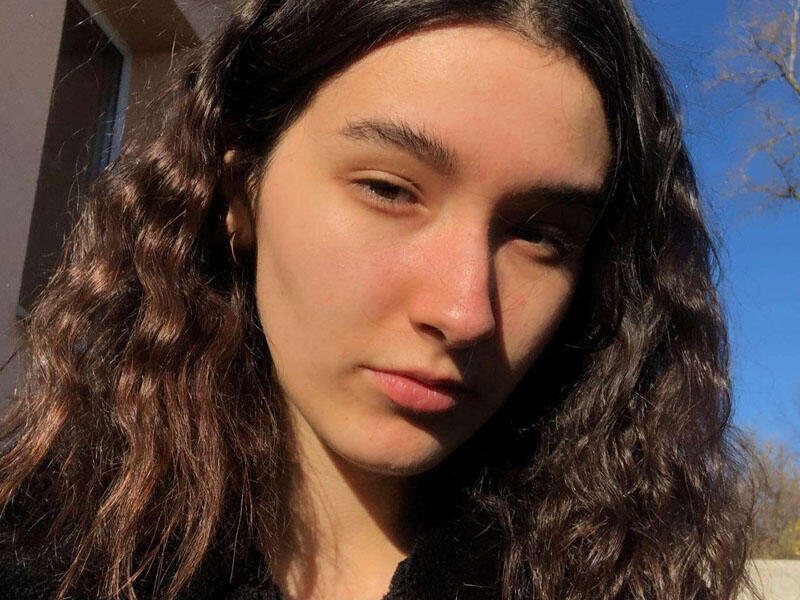 Ukraynalı qız müharibədə fenomen oldu - FOTO