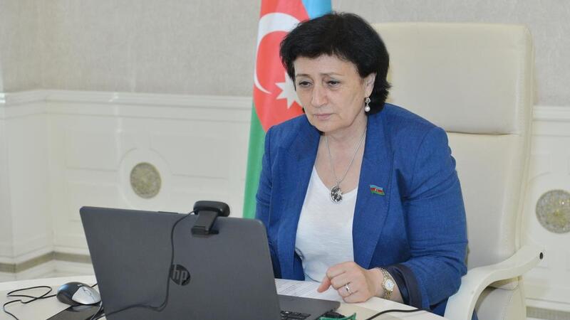 Deputata ağır itki üz verdi