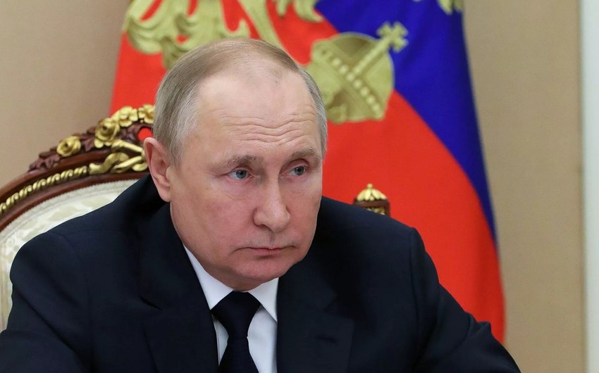 Putin Milli Təhlükəsizlik Şurasının müşavirəsini keçirir