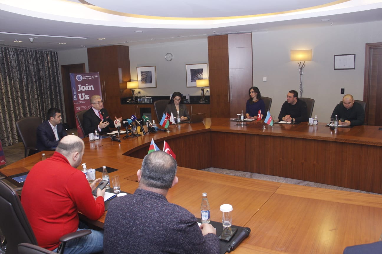 Qarabağda şəhid və qazi olan şəxslərin övladları pulsuz təhsil alacaq' - Mustafa Aydın