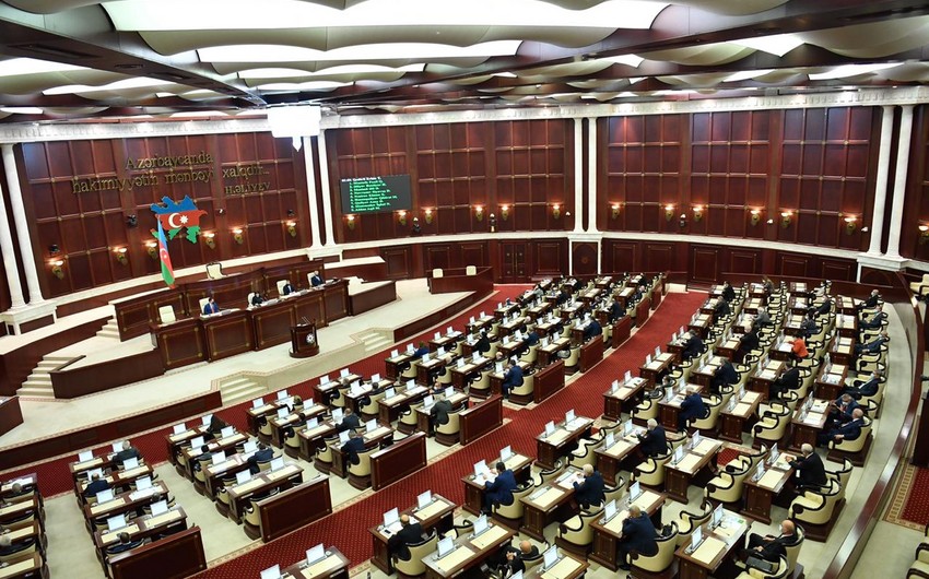 Sabah hökumət Milli Məclisə hesabat verəcək