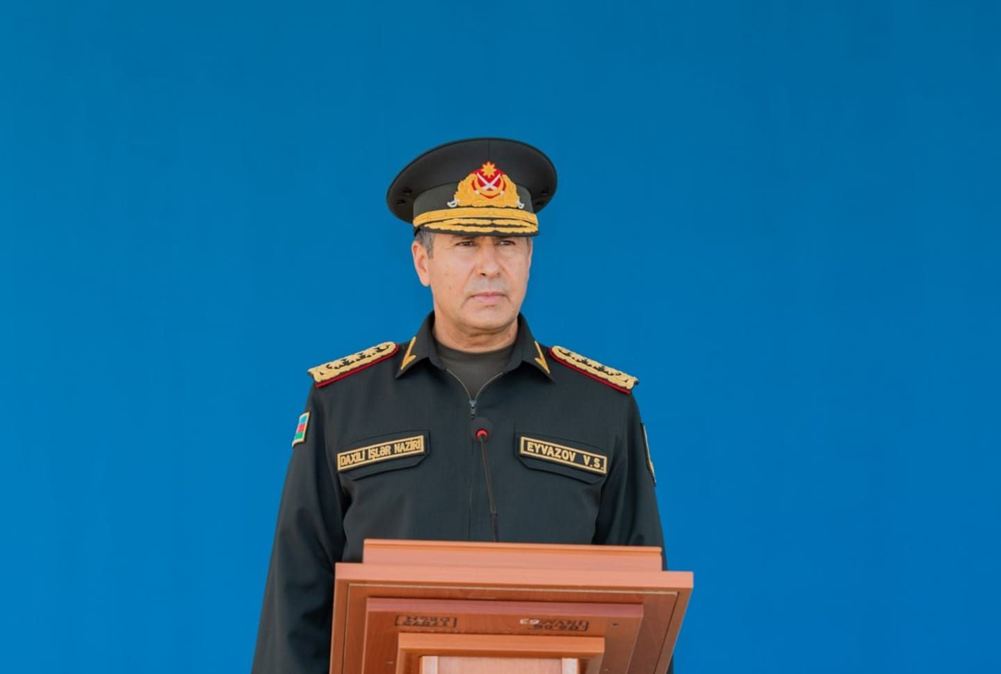 Nazir polis şöbəsinin rəisini yüksək vəzifəyə təyin etdi