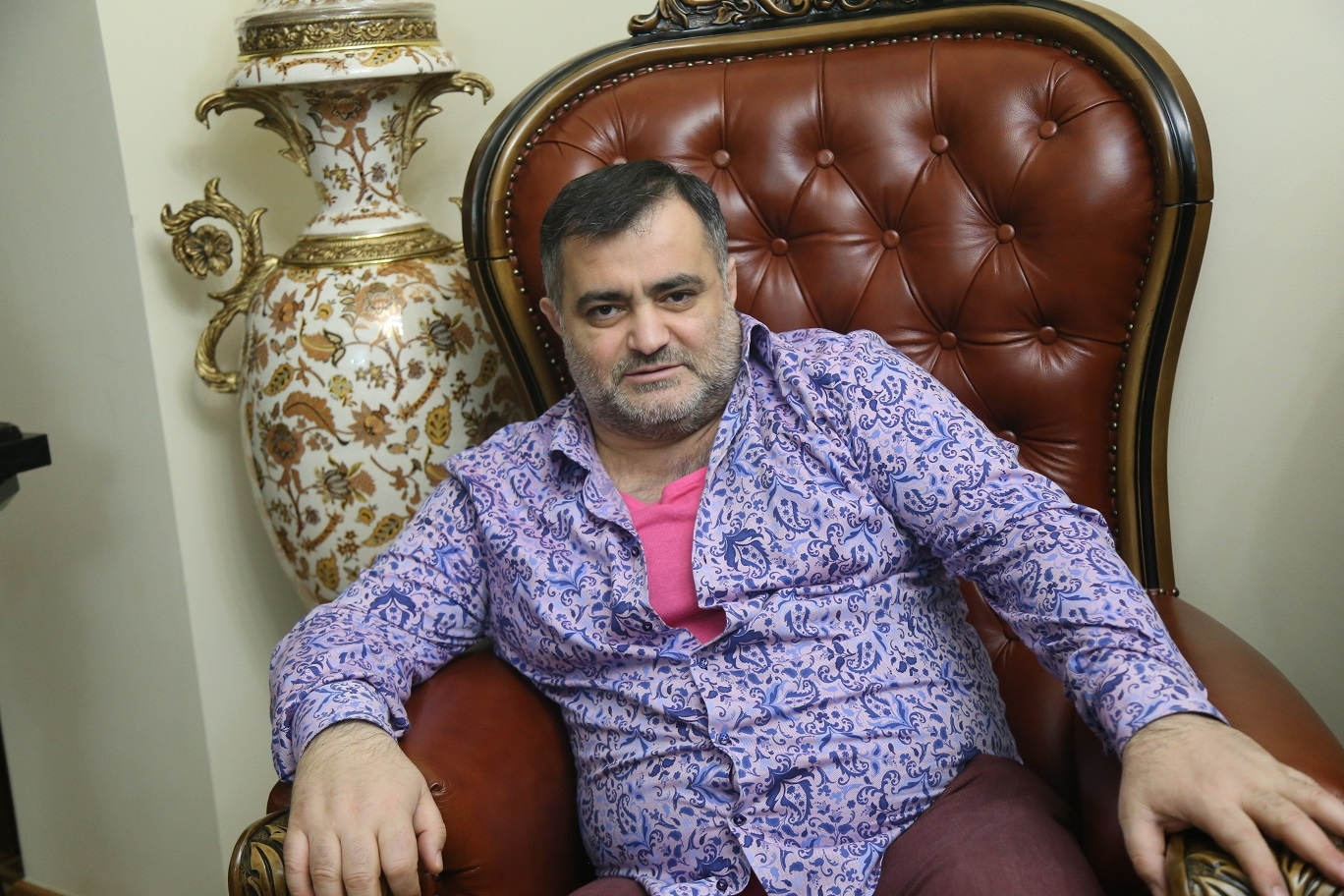Maqsud Mahmudov: 'Mən namaz qılan adamam, haram yemərəm