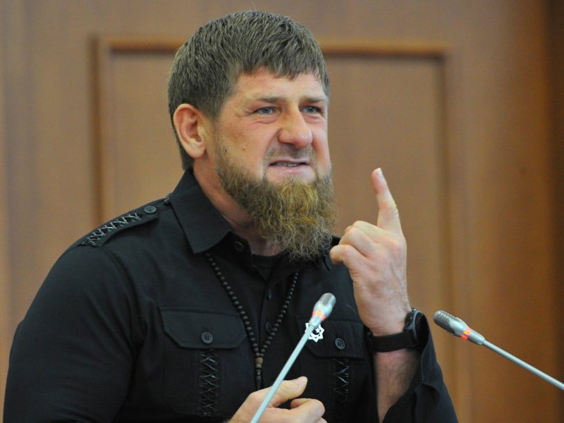 Kadırov: "İstədiyiniz qədər hürə bilərsiniz"