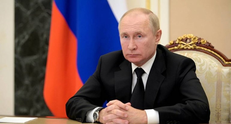 Çubaysın istefasına Putinin reaksiyası... - Peskov