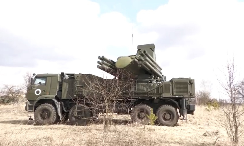 Rusiya “Pantsir”i Ukraynanın “UJ-22 Airborne” pilotsuzu vurdu - VİDEO