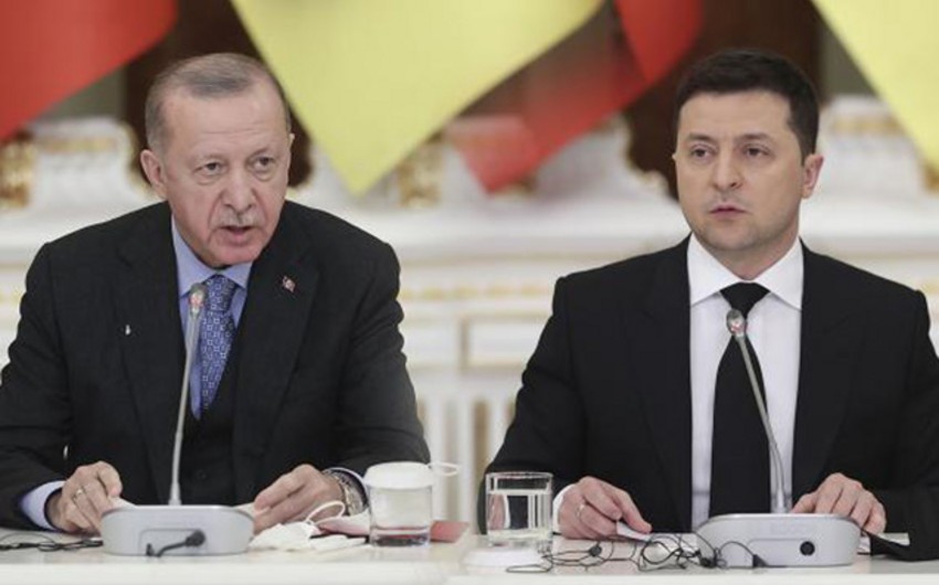 Ərdoğan Zelenski ilə İstanbuldakı sülh danışıqlarını müzakirə etdi